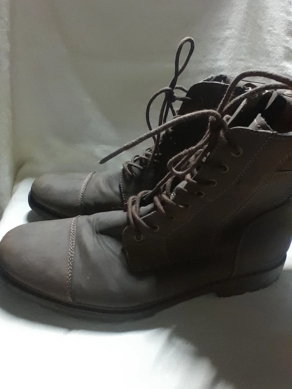 Dockers. Men's Brown Lace-Up Leather Boots
